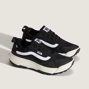 Vans MTE Crosspath Shoes Black And White Size 9.5